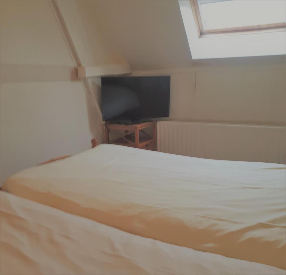 Steenderen Hotel Cafe Zaal Heezen מראה חיצוני תמונה